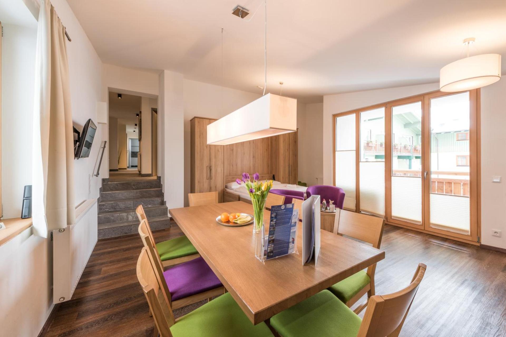 Apartment mit 3 Schlafzimmern, Balkon und Sauna